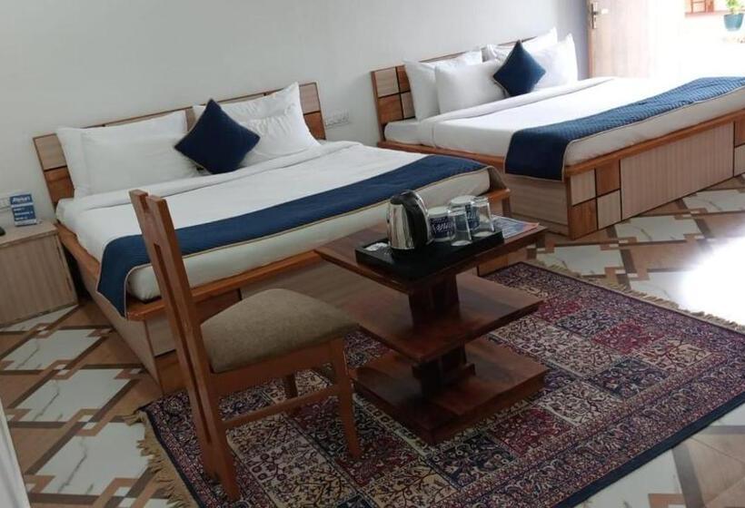 Семейный Номер, Rama S Resort