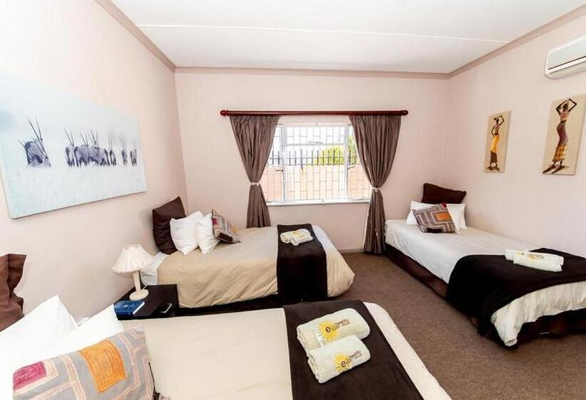 اتاق خانوادگی با چشم‌انداز باغ, Halfmens Cc Elkoweru & Kliprand Guest House
