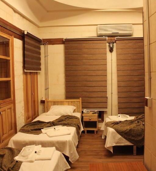 سوییت خانوادگی, Duran Aga Konagi