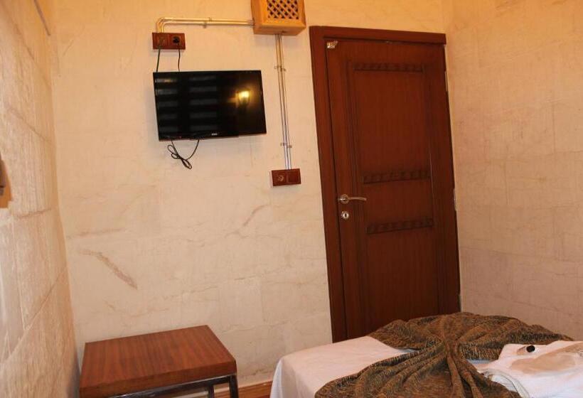 اتاق استاندارد یک نفره, Duran Aga Konagi