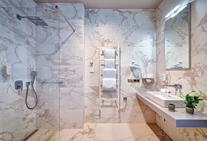 Standard Room, Old Town Haston