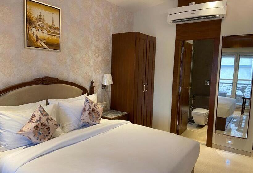 标准间带阳台, Grand Victoria The Fern Resort & Spa, Panchgani