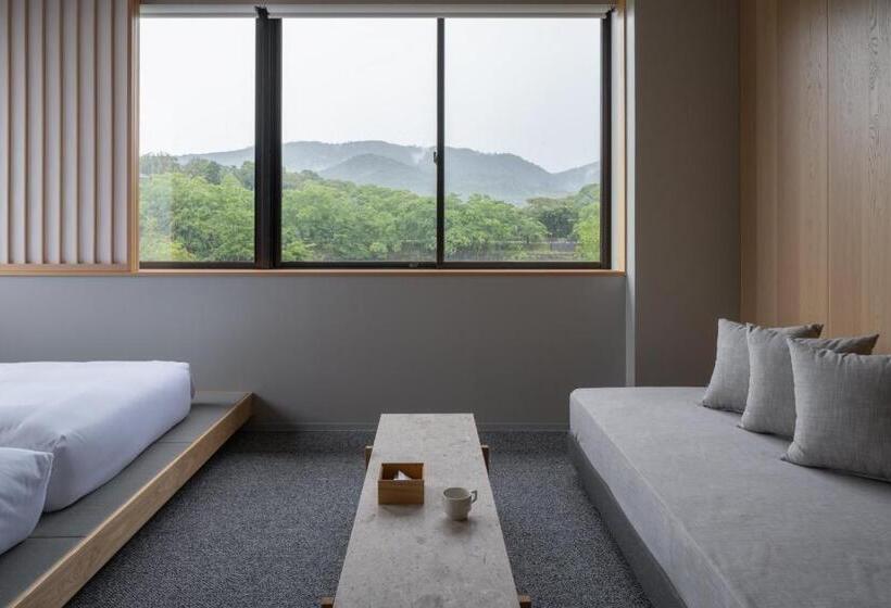 اتاق سوپریور با چشم‌انداز کوهستان, Miroku Nara By The Share Hotels
