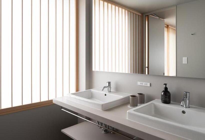 سوییت جونیور, Miroku Nara By The Share Hotels