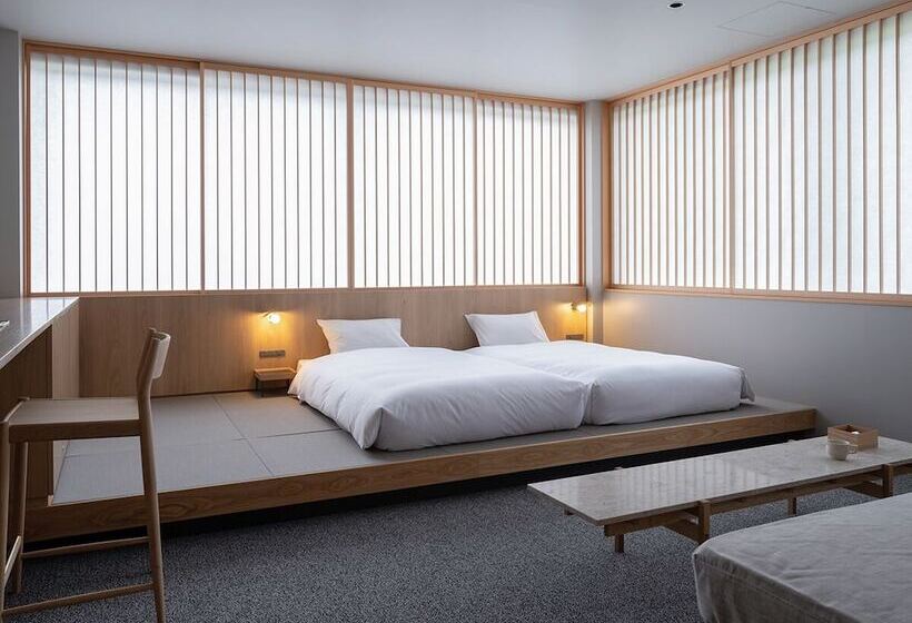 اتاق سوپریور با چشم‌انداز کوهستان, Miroku Nara By The Share Hotels