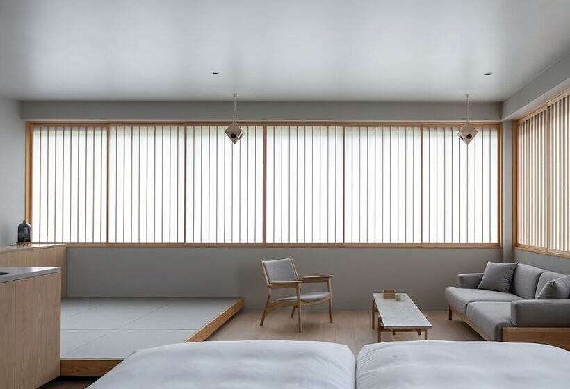 سوییت جونیور, Miroku Nara By The Share Hotels
