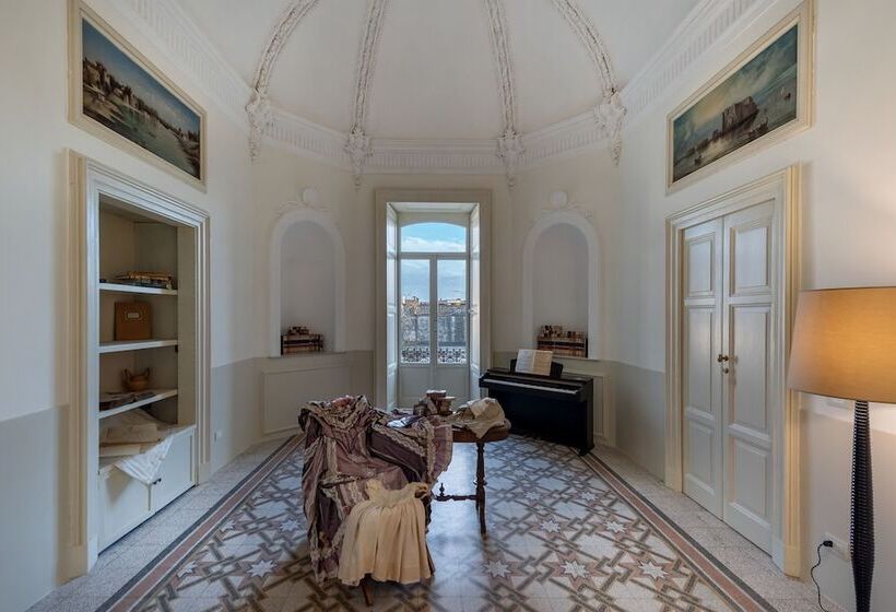 デラックススイート, Palazzo Donna Elisabetta