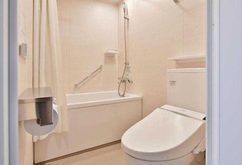이코노미 트리플 룸, Ref Matsuyama City Station By Vessel Hotels