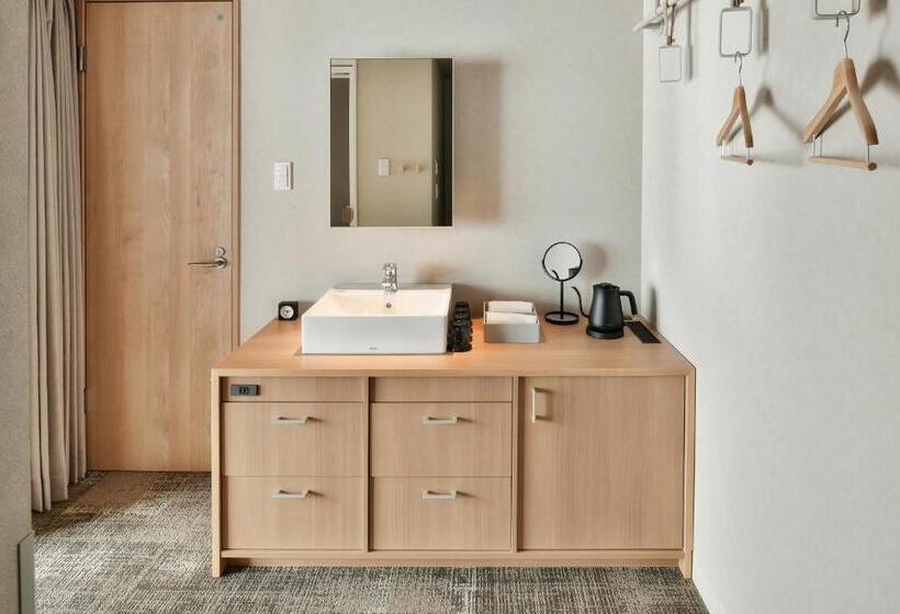 디럭스 4인 룸, Ref Matsuyama City Station By Vessel Hotels