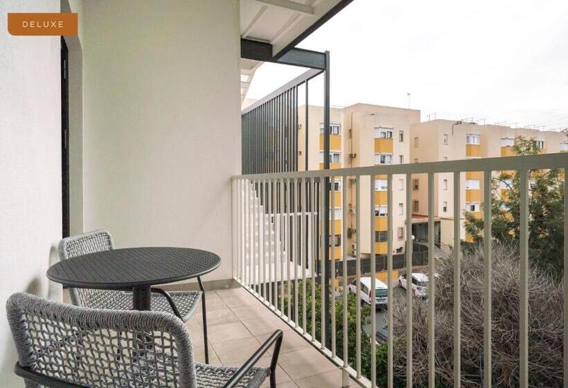 آپارتمان لوکس 1 خوابه, Limehome Sevilla Calle Torcuato Luca De Tena   Digital Access