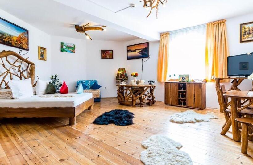 Номер Deluxe, Castelul De Vis