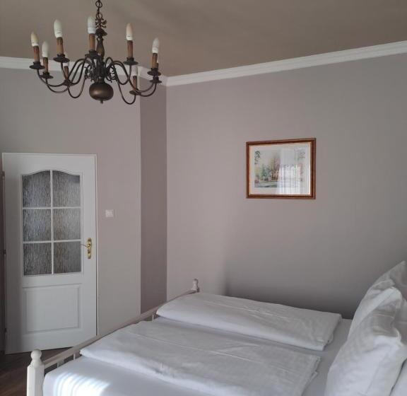 带大床的标准间, Lesní Hotel Peršlák