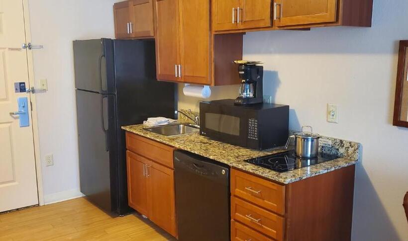 Standard Stúdió Szoba Franciaággyal, Candlewood Suites Champaign Urbana University Area, An Ihg