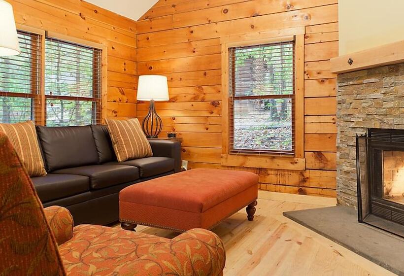 Хижина, Bluegreen Vacations Shenandoah Crossing, Ascend Resort Collection