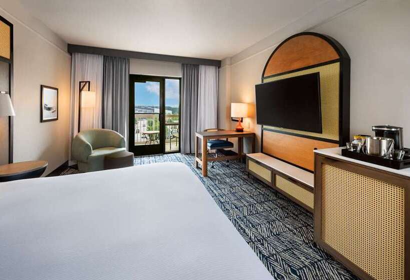 스탠다드 룸 킹사이즈 침대, Hilton Branson Convention Center