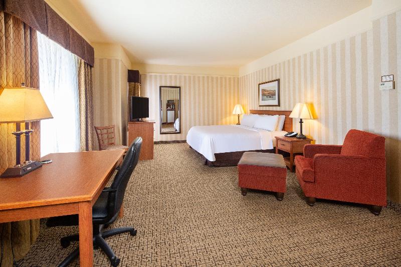 Номер Стандарт Адаптированный для Инвалидов, Holiday Inn Express Hotel & Suites Astoria, An Ihg