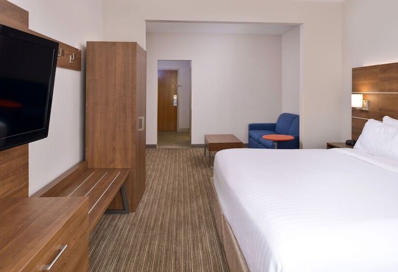 Suite, Holiday Inn Express & Suites Chattanooga   East Ridge, An Ihg