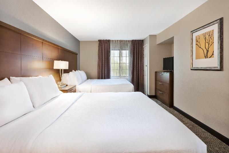 带皇后床的套间, Staybridge Suites Kalamazoo, An Ihg