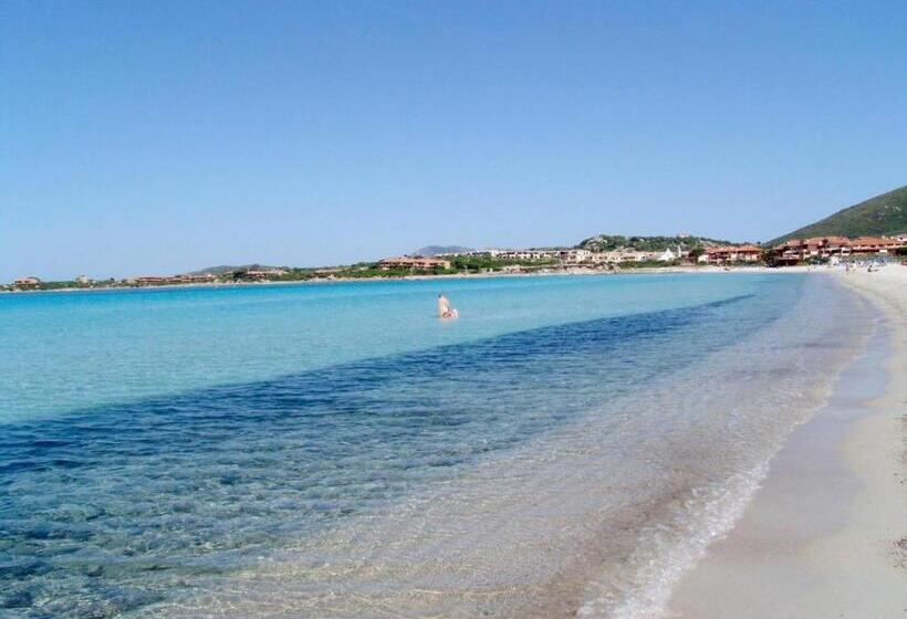 آپارتمان 1 خوابه همکف, Marinella, Sardegna