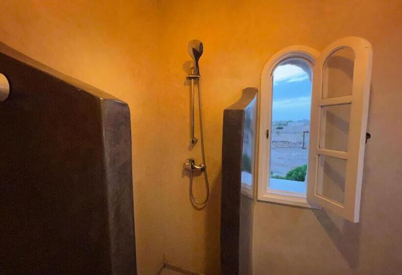 Quarto Estandar, Dar Macha