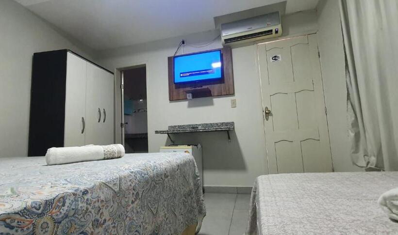 Quarto Triplo Comfort, Pousada Azevedo