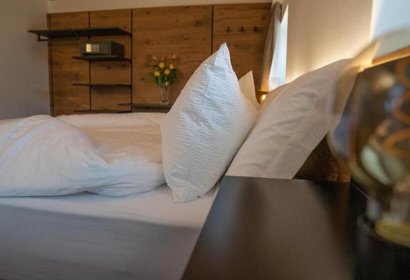4인용 스탠다드 룸, Agritur La Crucola
