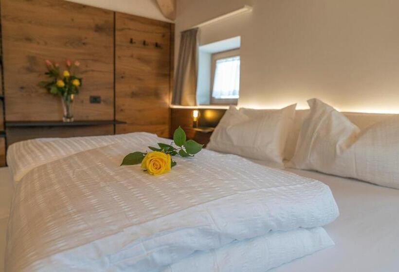 4인용 스탠다드 룸, Agritur La Crucola