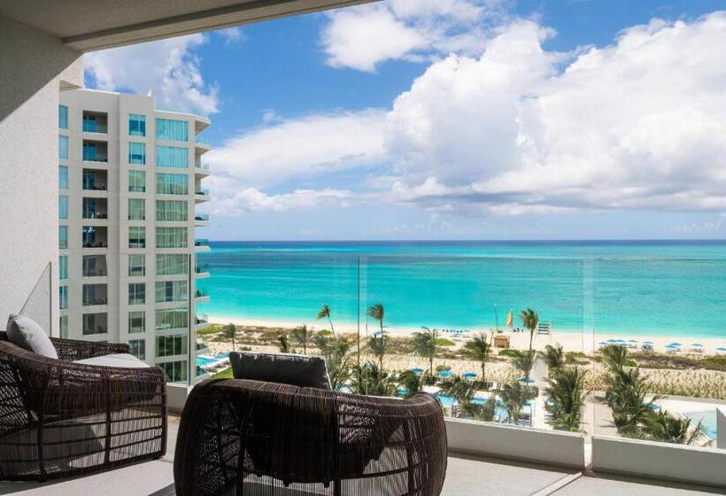 سوئیت کلاب, The Ritz Carlton, Turks & Caicos