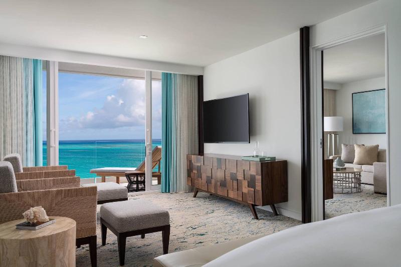 سوئیت اجرایی با تخت کینگ, The Ritz Carlton, Turks & Caicos