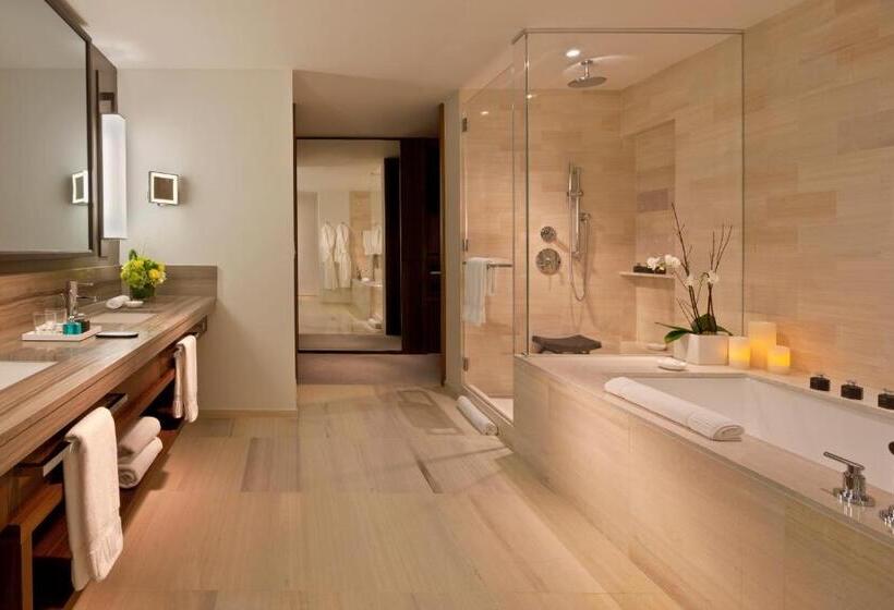 سوییت جونیور, The Langham New York Fifth Avenue