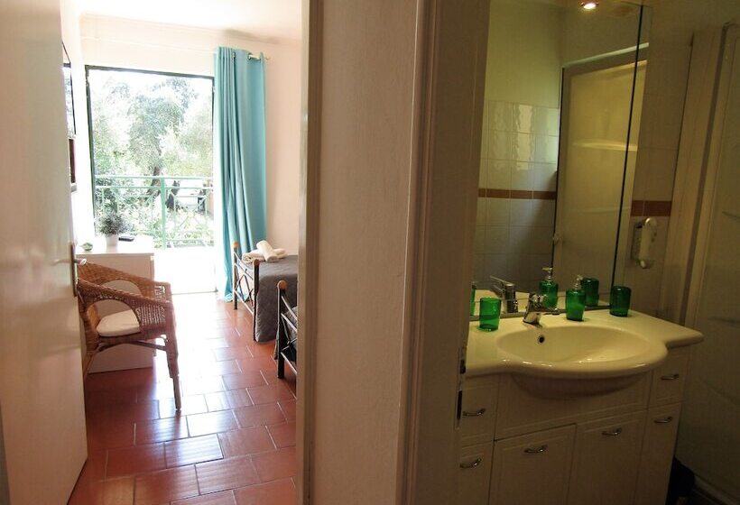 Апартаменты 2 Спальни, Barbati Beach Apartments