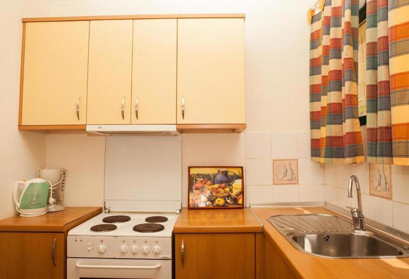 Апартаменты 2 Спальни, Barbati Beach Apartments
