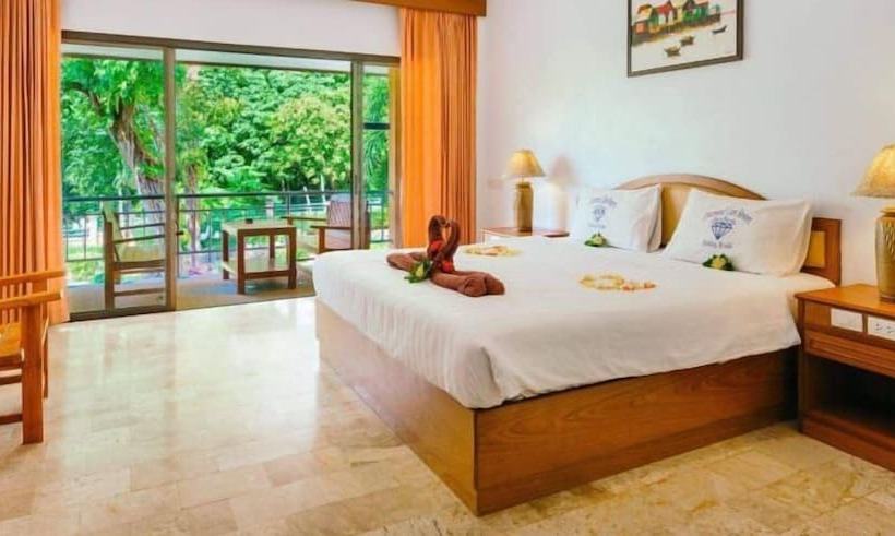 Номер Deluxe, Diamond Cave Resort