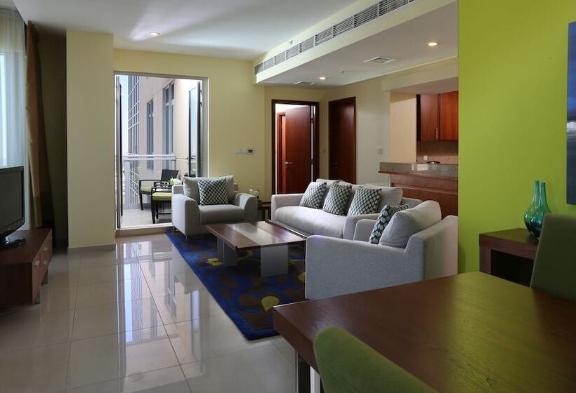 Апартаменты 1 Спальня с Видом, Ramada By Wyndham Downtown Dubai