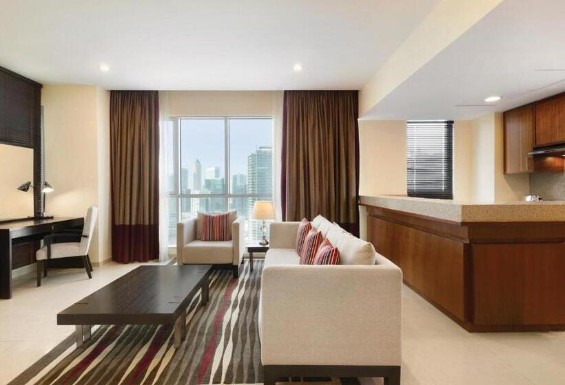 Апартаменты 1 Спальня с Видом, Ramada By Wyndham Downtown Dubai