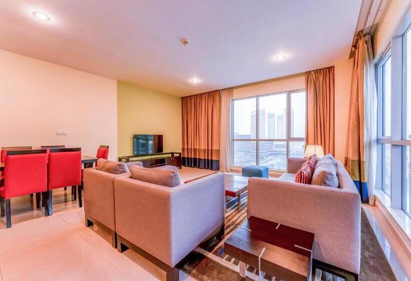 2 Bedroom Apartment with Views, Ramada By Wyndham Downtown Dubai