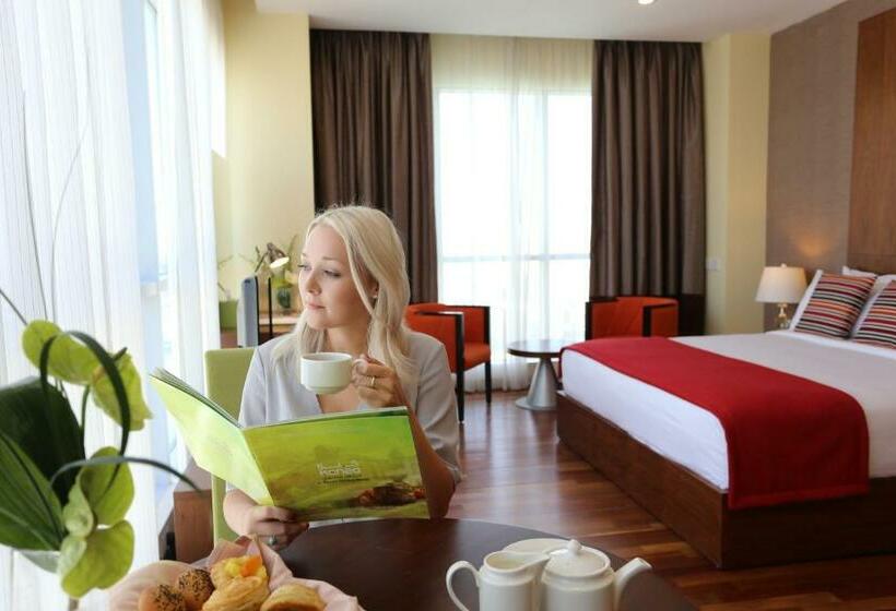 Студия Премиум, Ramada By Wyndham Downtown Dubai