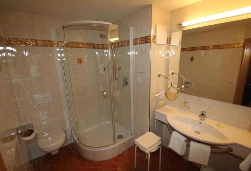 Апартаменты Comfort 2 Спальни, Alpenhotel Weiherbach Berchtesgaden Hallenbad Und Sauna