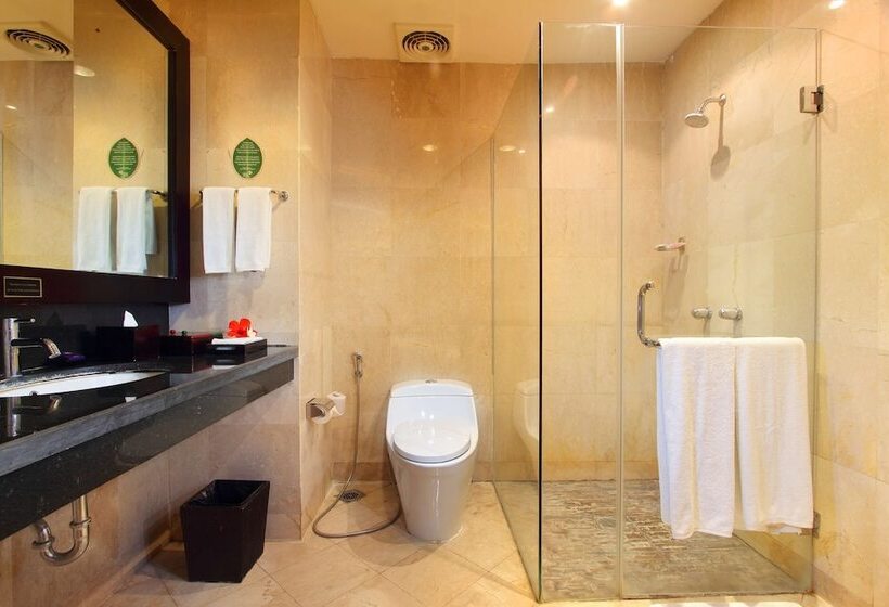 اتاق لوکس با چشم‌انداز استخر, Best Western Resort Kuta
