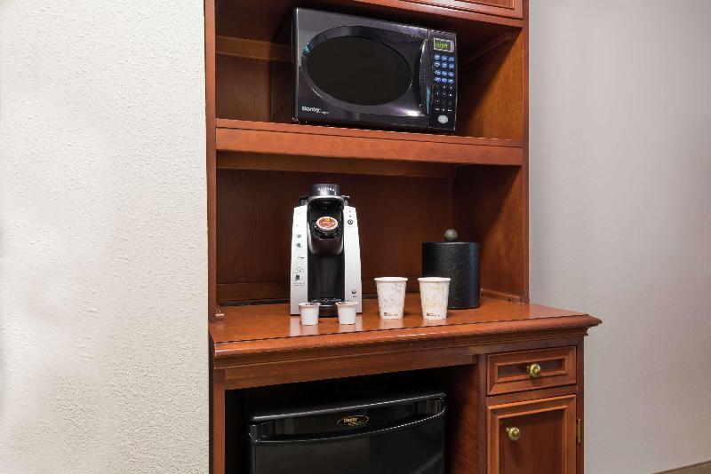 스탠다드 스튜디오, Candlewood Suites Fort Myers/sanibel Gateway, An Ihg