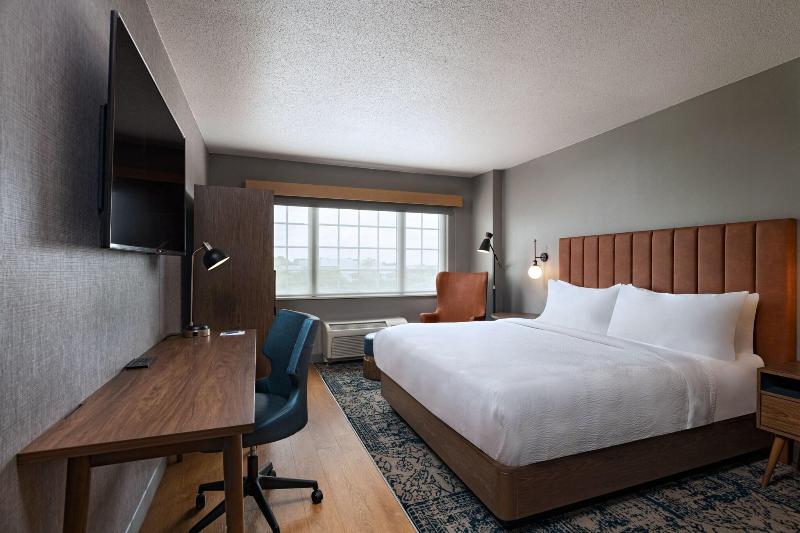 キングサイズベッドのデラックスルーム, Four Points By Sheraton Houston West