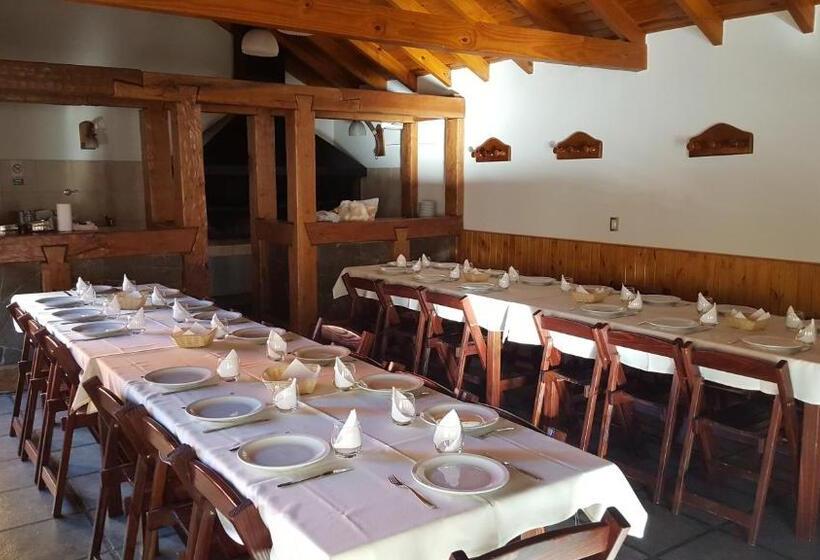 Apartamento 3 Dormitórios, Melewe