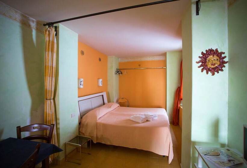 스탠다드 스튜디오, Casa Vela B&b