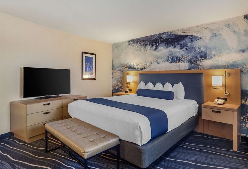 Номер Стандарт Двуспальная Кровать, Best Western Plus Marina Gateway