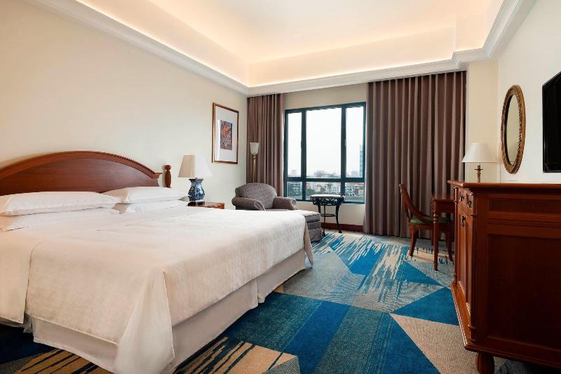 Люкс, Comfort Suites Cincinnati Airport