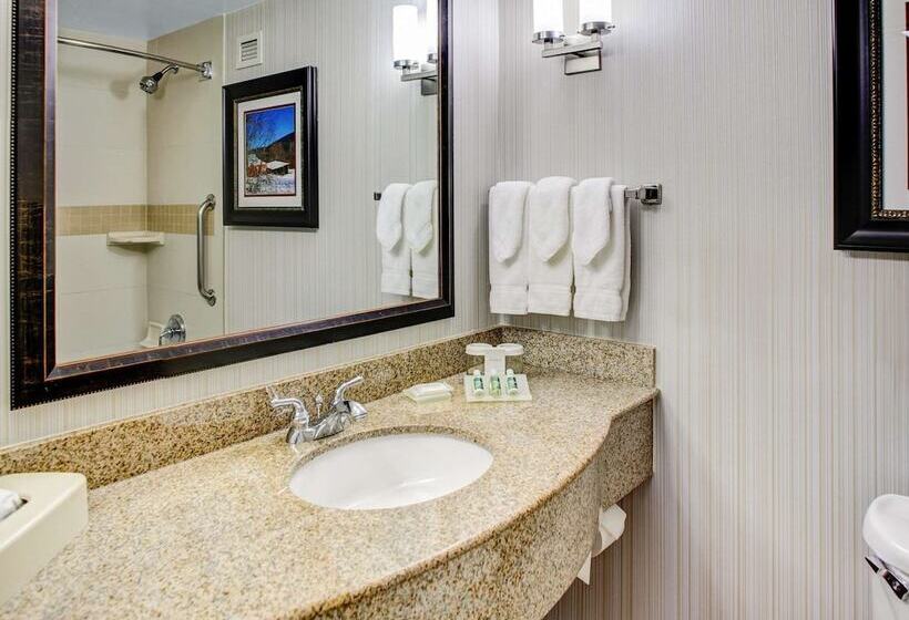 اتاق استاندارد با 2 تخت دوبل, Hilton Garden Inn Danbury