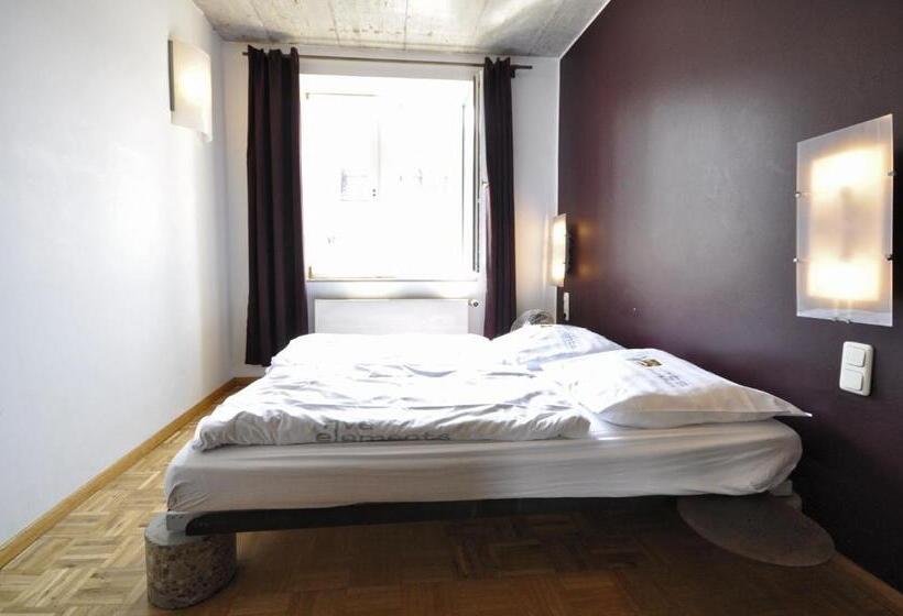 اتاق استاندارد, Five Elements Hostel Frankfurt