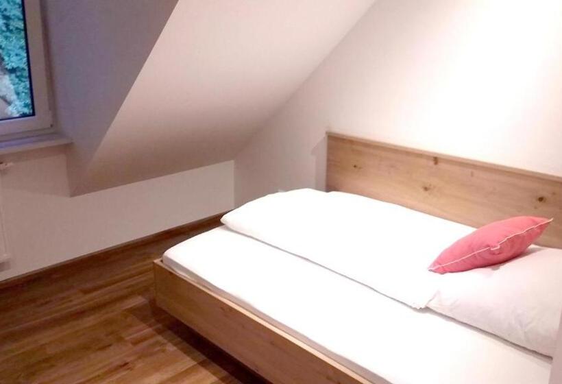 Quarto Comfort Individual, Burgmeier
