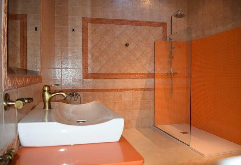 Апартаменты 3 Спальни, Apartamentos Vida Corcubión