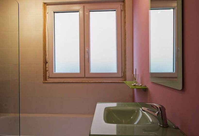 Апартаменты 3 Спальни, Apartamentos Vida Corcubión